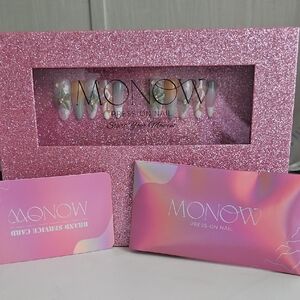 Monow Pink Glitter Press-On Nails